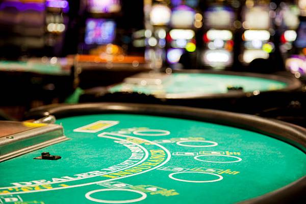 How Beginners Can Compare the best online casino sites Singapore