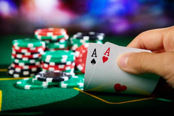 Explore Roulette Tables with คาลิโน for Classic Casino Fun