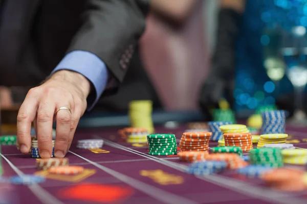 Discover Baccarat Games at a Singapore online casino for Players