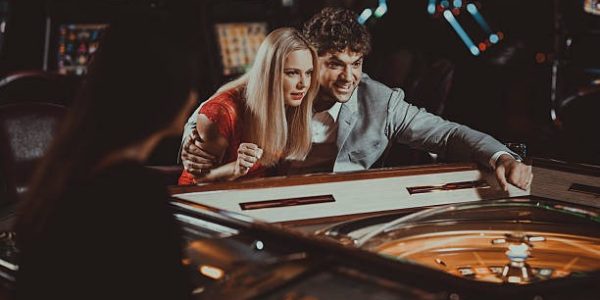 Comparing Digital Entertainment Options on Online Casino Singapore